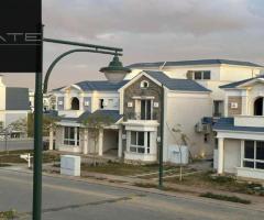 بنتهاوس متشطب - داخل الكمبوند علي لاند سكيب - مميز