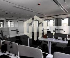 مكتب استلام فوري - 125م - فيو مميز - هايد بارك